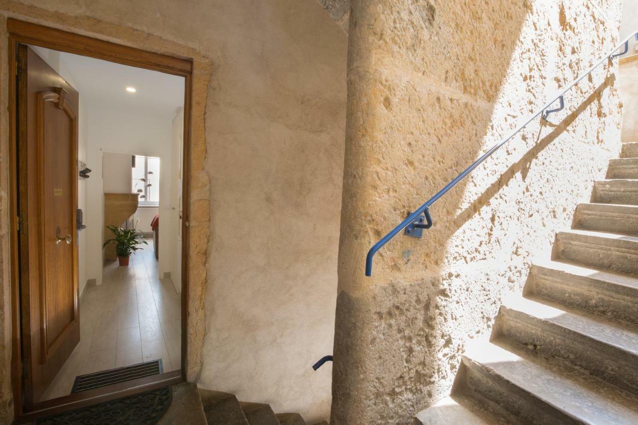 Lyon Cosy Stay Екстер'єр фото